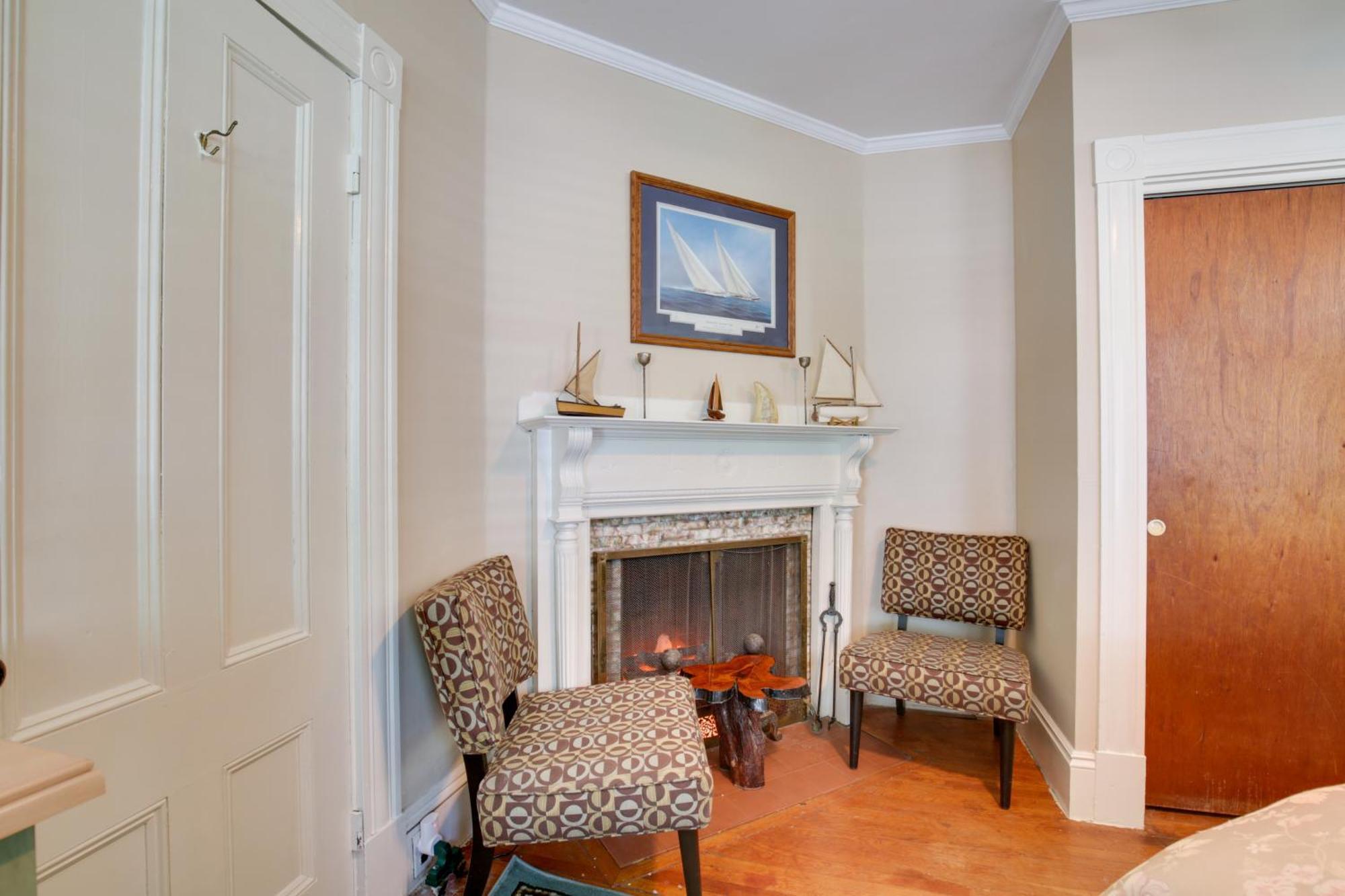 Quaint Beverly Townhome Walk To Beach And Downtown! Exterior foto